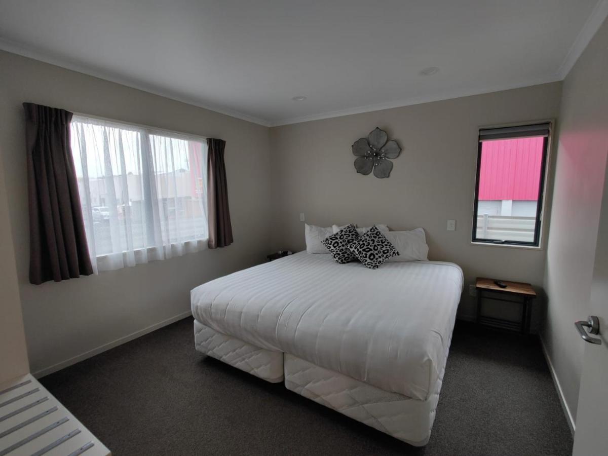 Asure Albert Park Motor Lodge 테 아와무투 외부 사진
