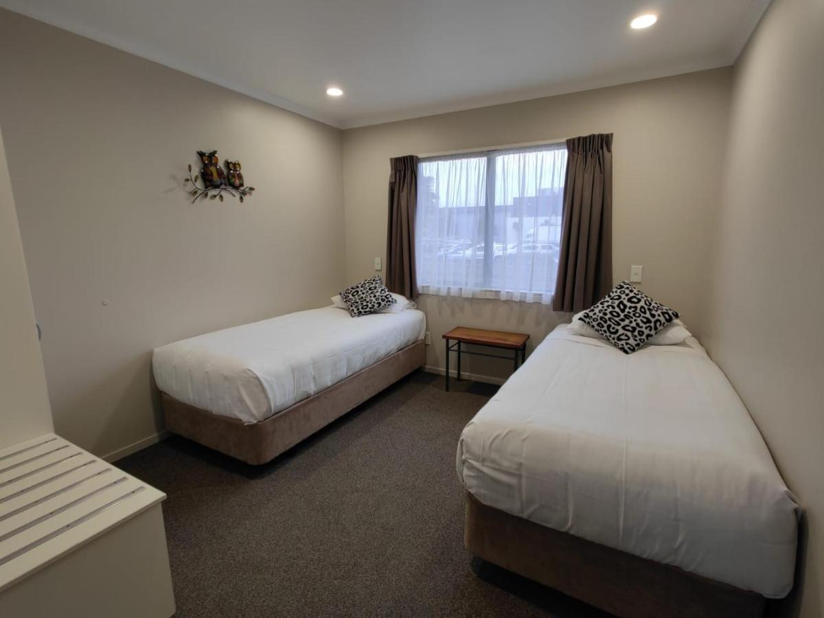 Asure Albert Park Motor Lodge 테 아와무투 외부 사진