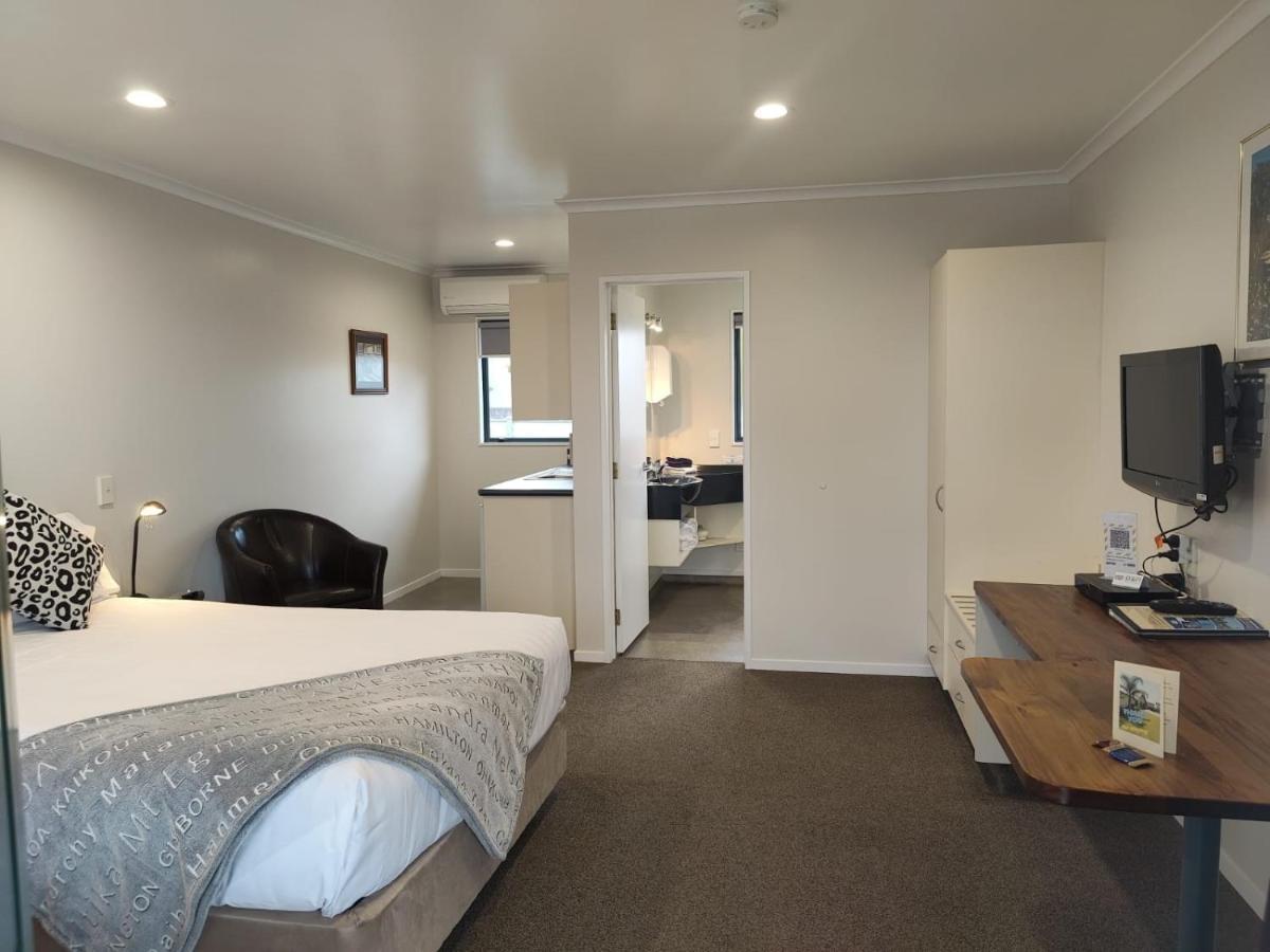 Asure Albert Park Motor Lodge 테 아와무투 외부 사진
