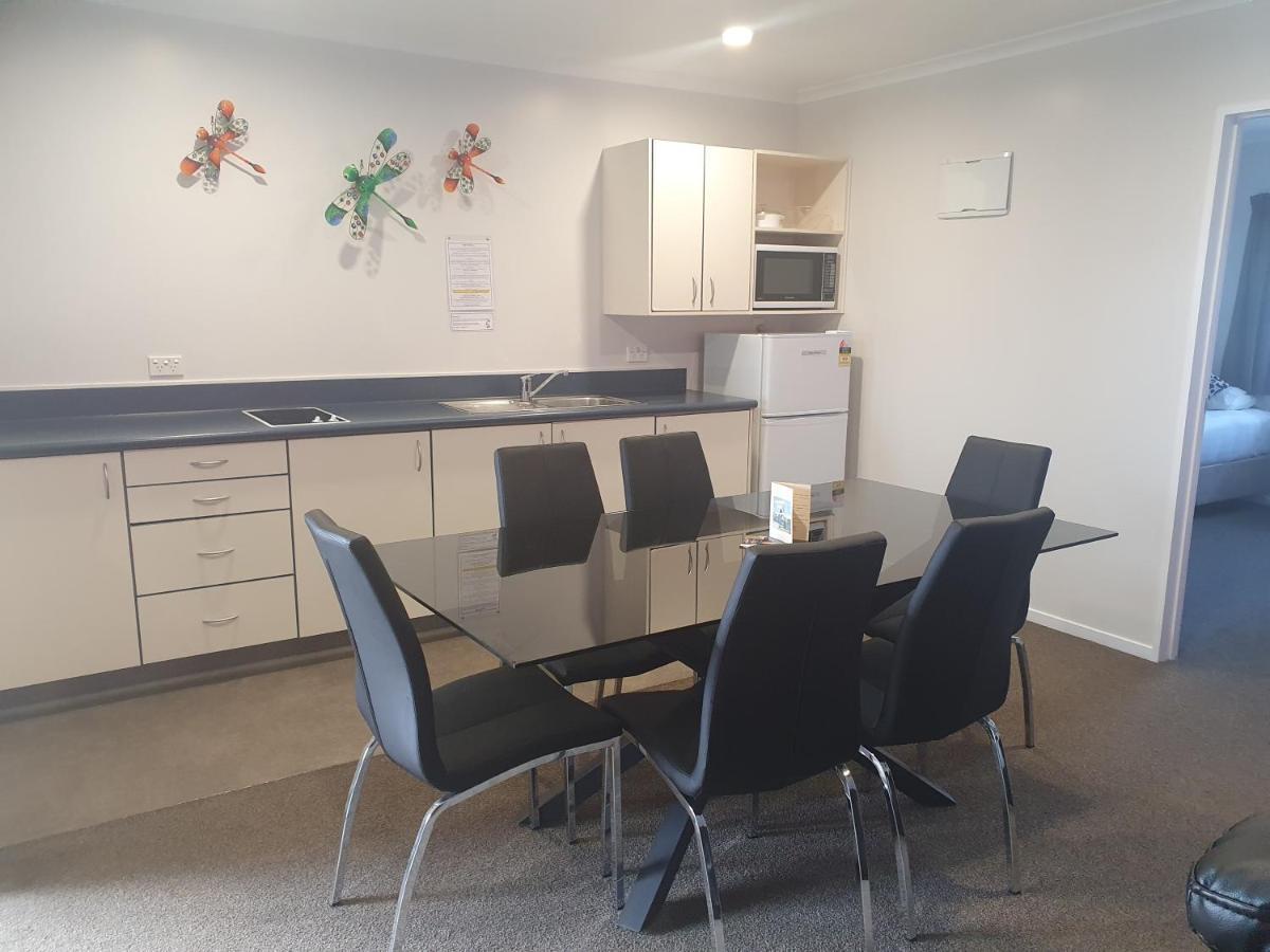 Asure Albert Park Motor Lodge 테 아와무투 외부 사진