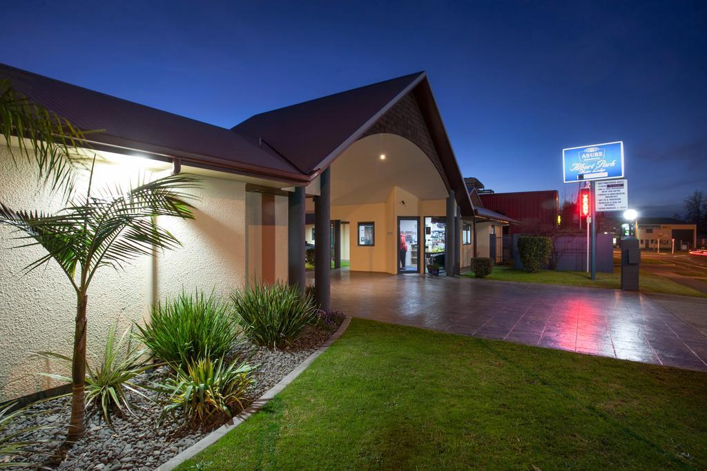 Asure Albert Park Motor Lodge 테 아와무투 외부 사진